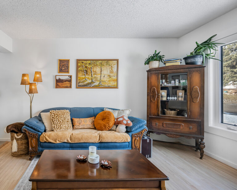 15 Hazelwood Crescent SW 42